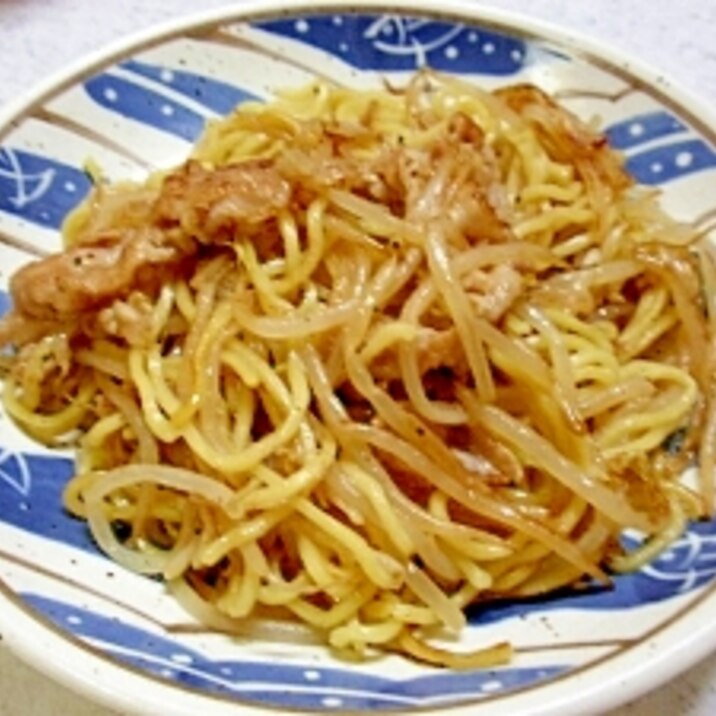 もやし入り塩焼きそば